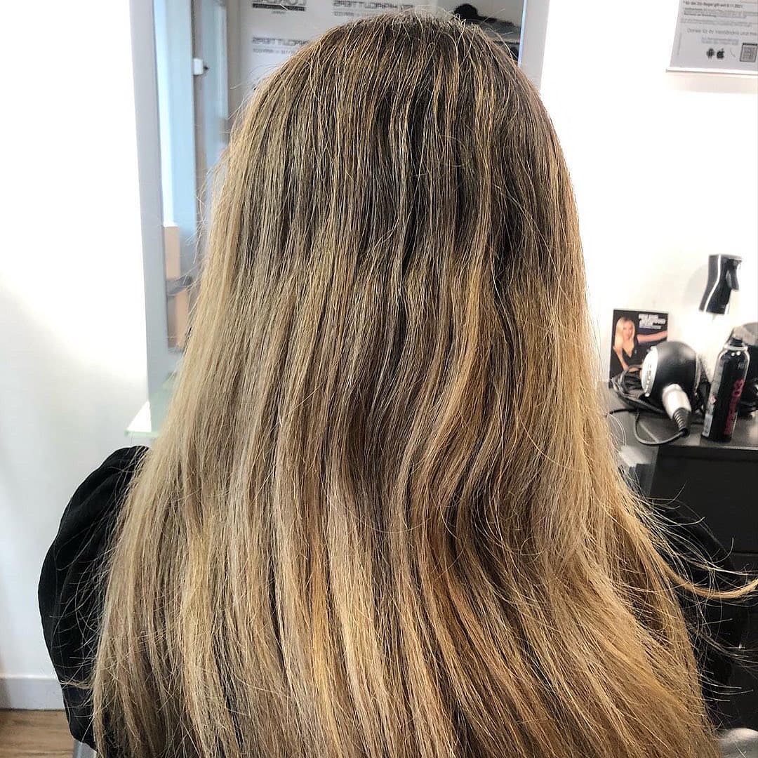 Der richtige Haarschnitt für atemberaubendes langes Haar